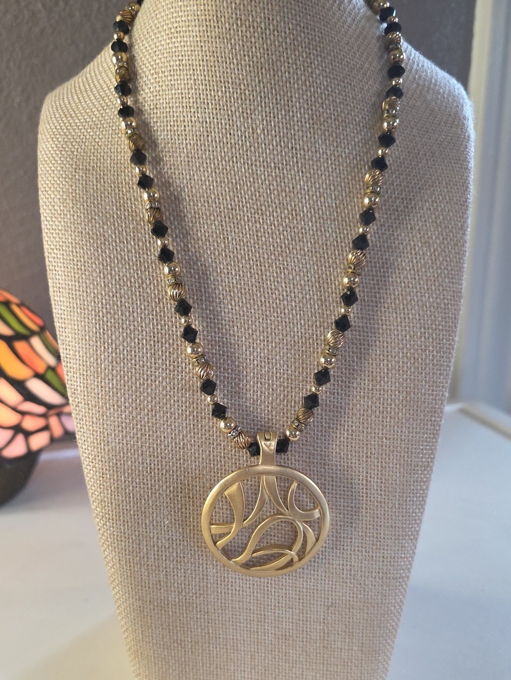 Premier Designs Vintage Burnished Gold & Black Beaded Pendant Necklace